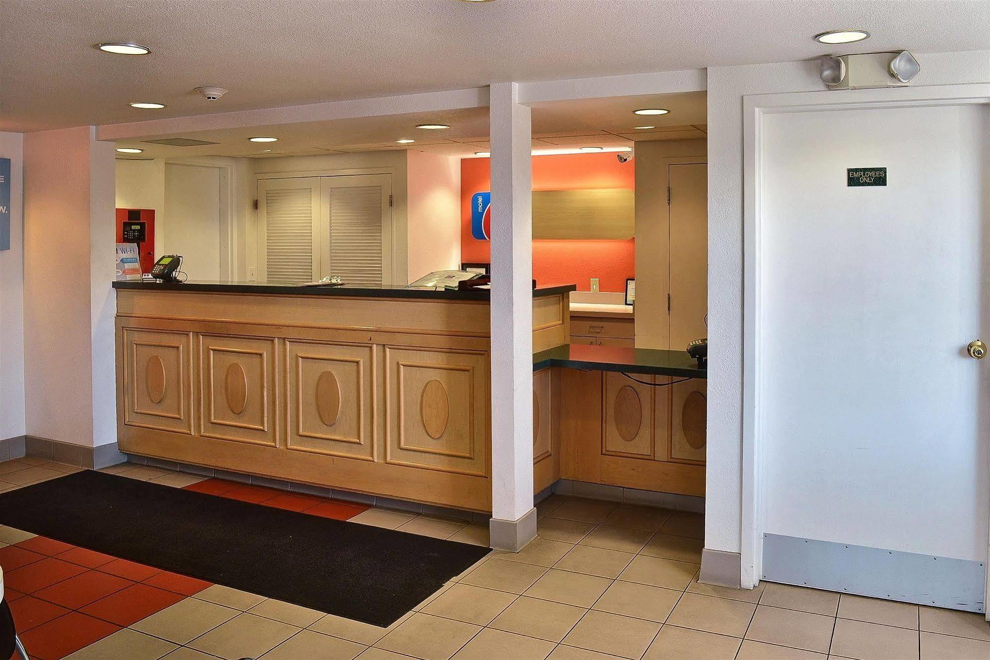 Motel 6-Billings, Mt - North Экстерьер фото